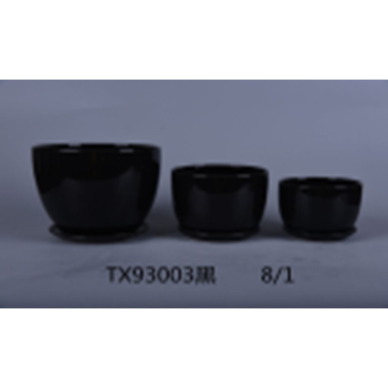 Set of 3 Round Ceramic Flower Pots – High Quality Black Plain Design