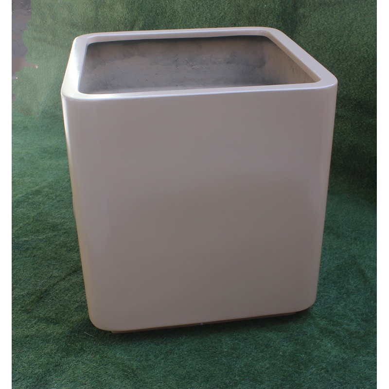 Tetragonal Fiber Planter