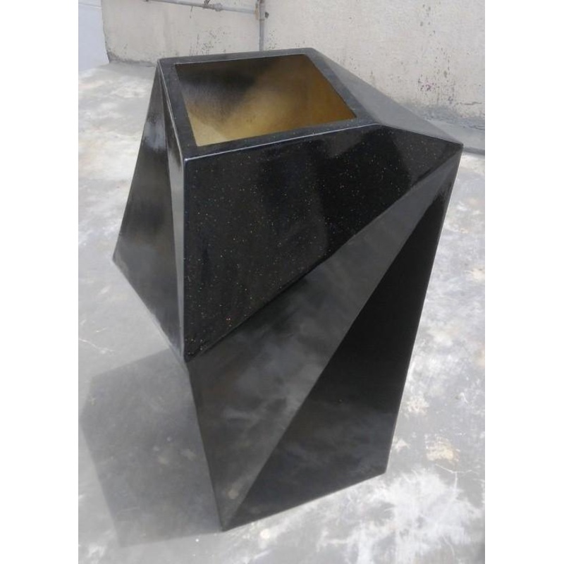 Caladium 2  Fiber Planter