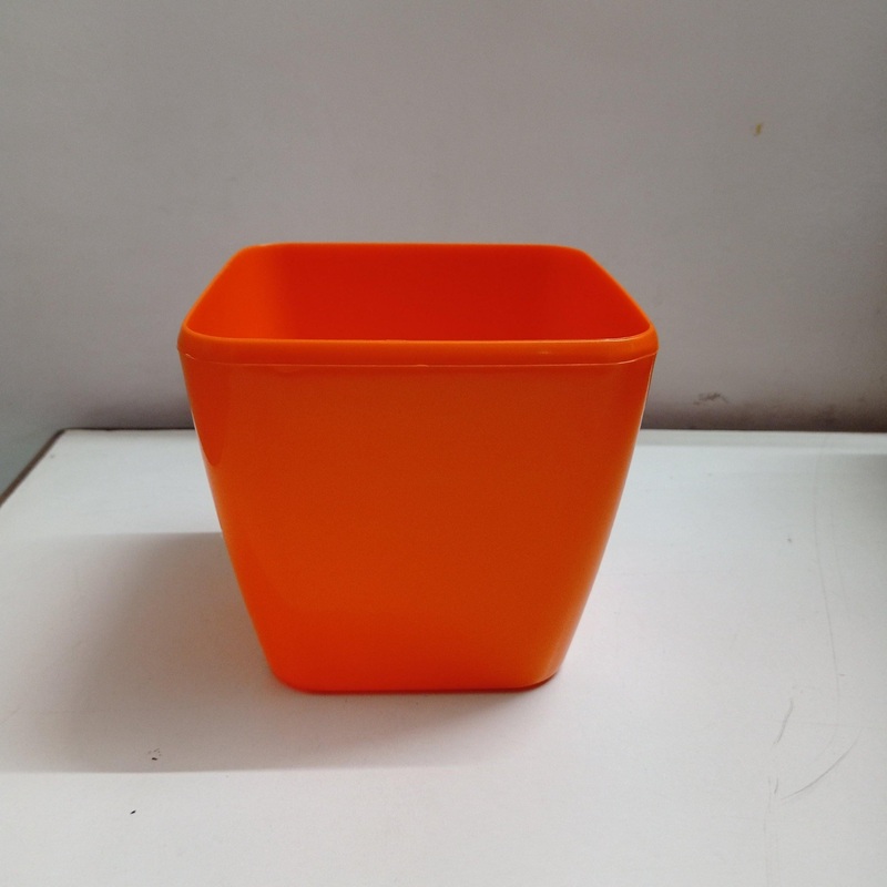 14 cm Orange Paris Square Pot