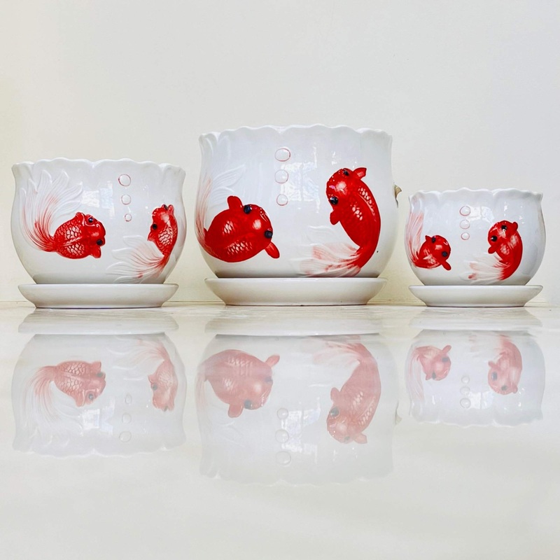 White Ceramic Pot Set with Red Fish Design (Set Of 3)