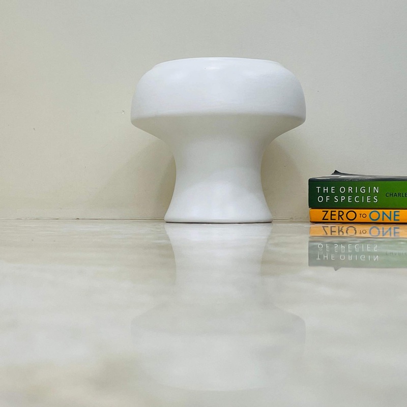 White Hourglass Ceramic Planter – Modern Design