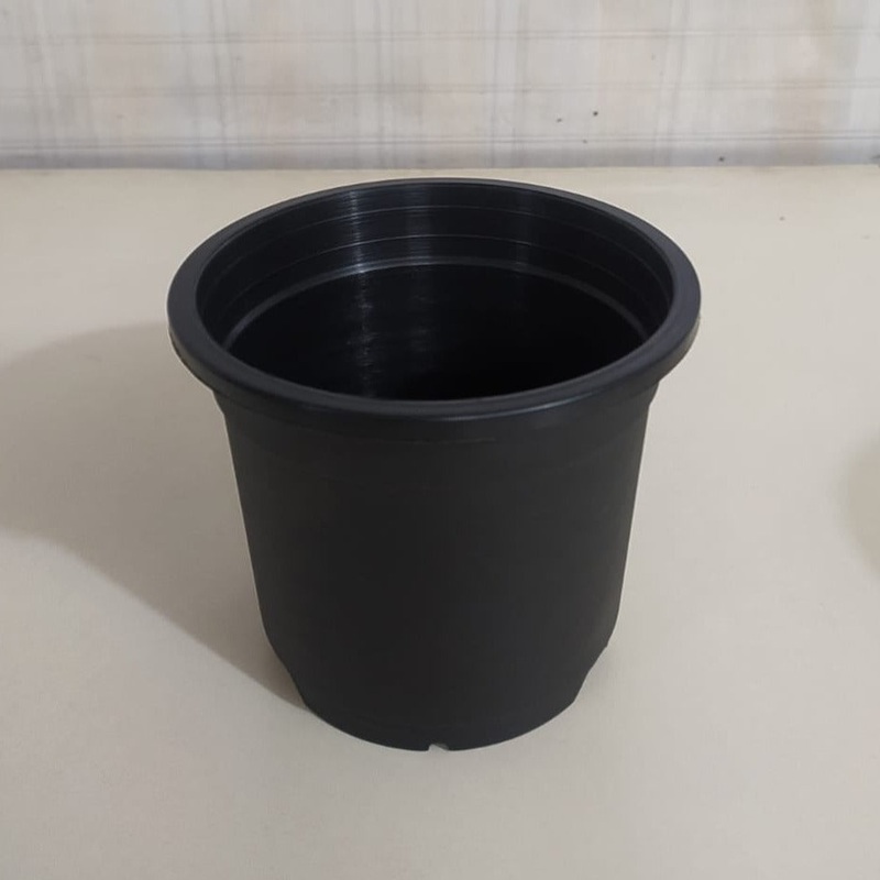 4.5″ Flower Pot Black Color Sunrise Series (11 cm)