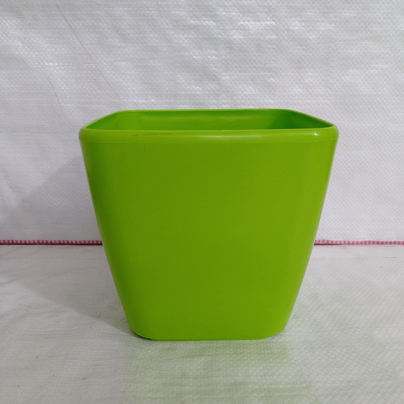 17 cm Green Paris Square Pot