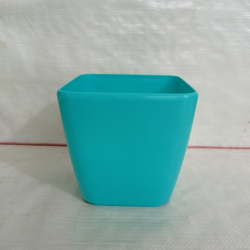 17 cm Turq Paris Square Pot